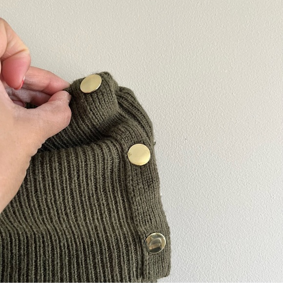 89th + MADISON sweater - Picture 4 of 9